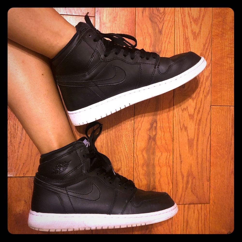 Air Jordan 1 Cyber Monday’s